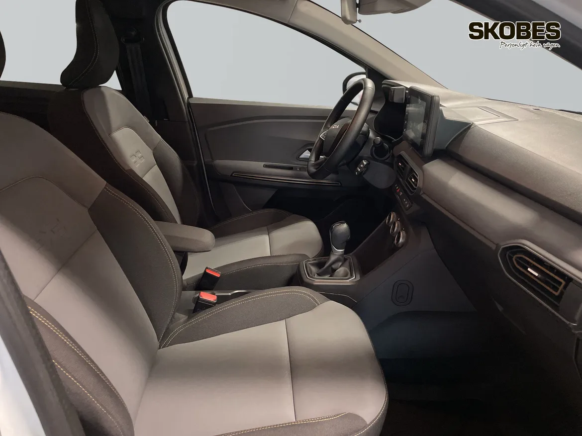 Dacia Jogger 7-sätes HYBRID 140