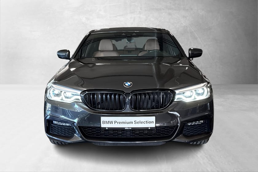 Bilde 3 av BMW 520d xDrive Sedan M-Sport, Webasto, Krok