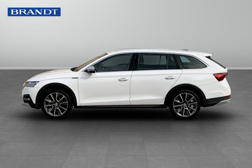 Bild 4 av Škoda Octavia Scout 2.0 TDI 4x4 DSG Sekventiell 200hk