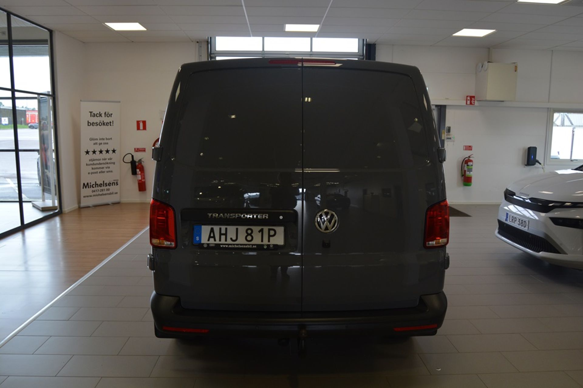Volkswagen Transporter 2.0 TDI 2023, bild 6/10
