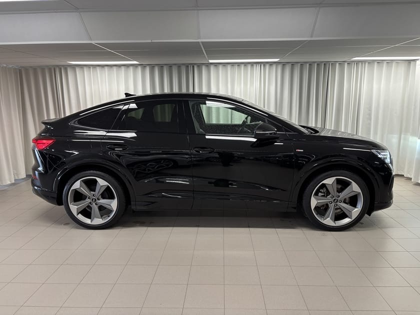 Bild 3 av Audi Q4 55 Sportback e-tron quattro *Se Spec*