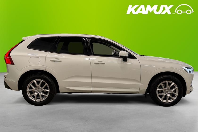 Bild 2 av Volvo XC60 T8 Twin Engine AWD Momentum Pano Drag  392hk