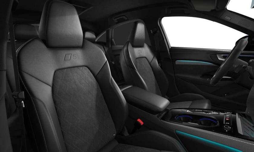 Bild 3 av Audi A5 Sedan e-hybrid quattro 220 KW S TRONIC