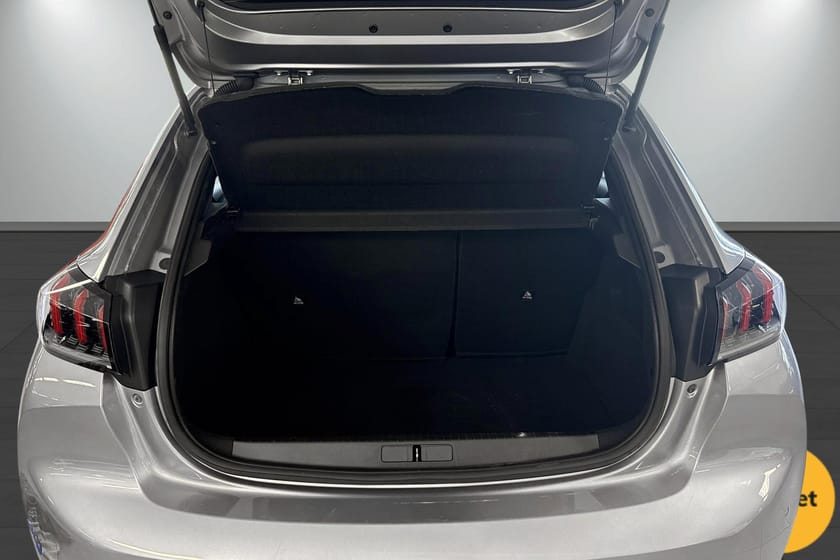 Bilde 5 av Peugeot e-208 57 kW 136HK | GT Line | Panorama soltak