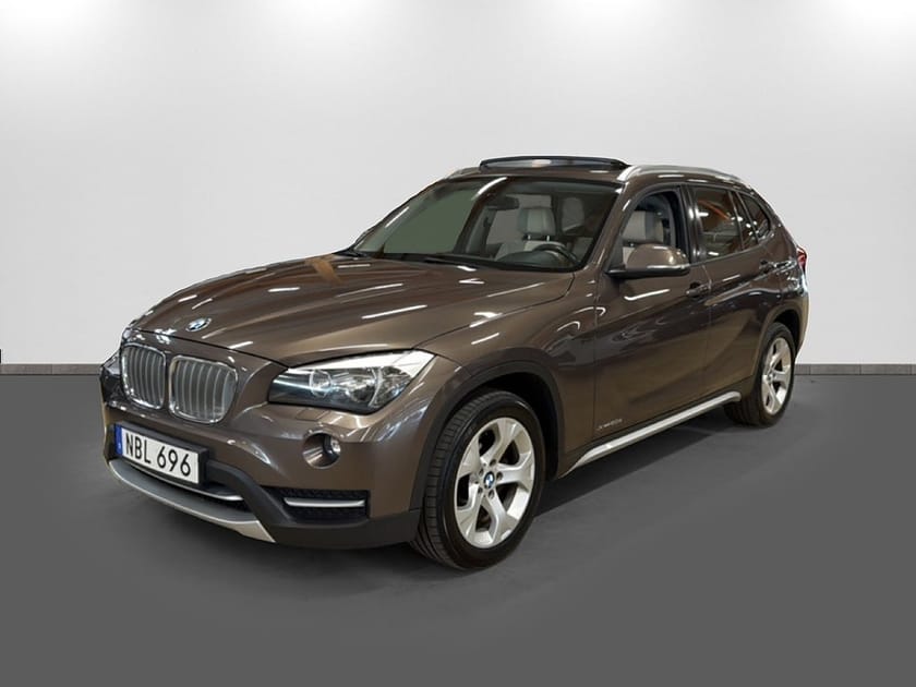 Bild 1 av BMW X1 xDrive20d 184hk xLine Steptronic Panorama,Navi,Dieselv