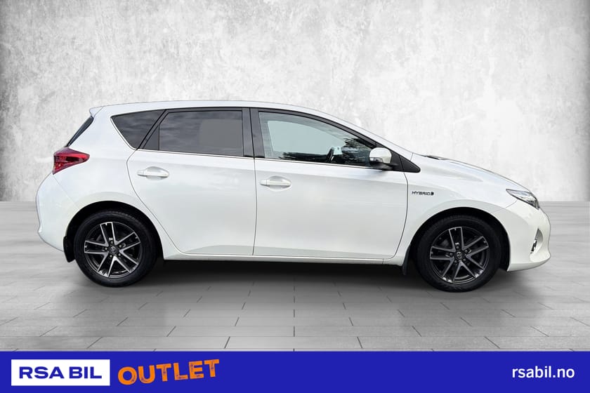 Bilde 4 av Toyota Auris Hybrid 1.8 Hybrid/1 EIER/Navi/R.kam/Bluetooth/