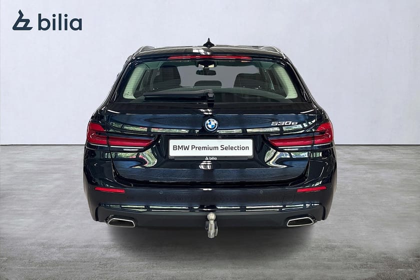 Bild 4 av BMW 530e Touring | Drag | HiFi | Rattvärme | Laddplatta