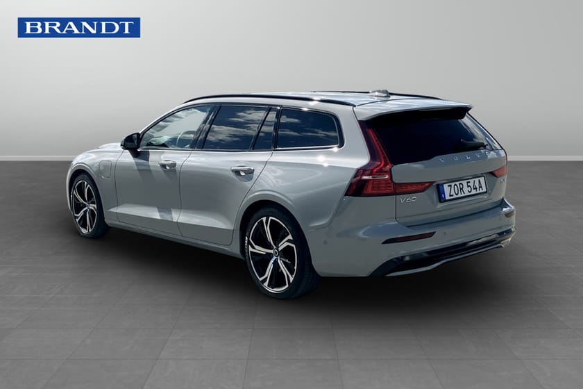 Bild 2 av Volvo V60 T6 Plus Dark Edition