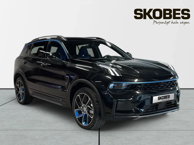 Lynk & Co 01 