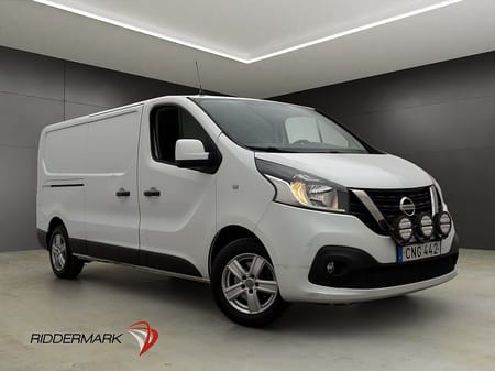 Nissan NV300 Skåpbil L2 1.6 Värmare Dragkrok 3-Sits Farthållare Moms