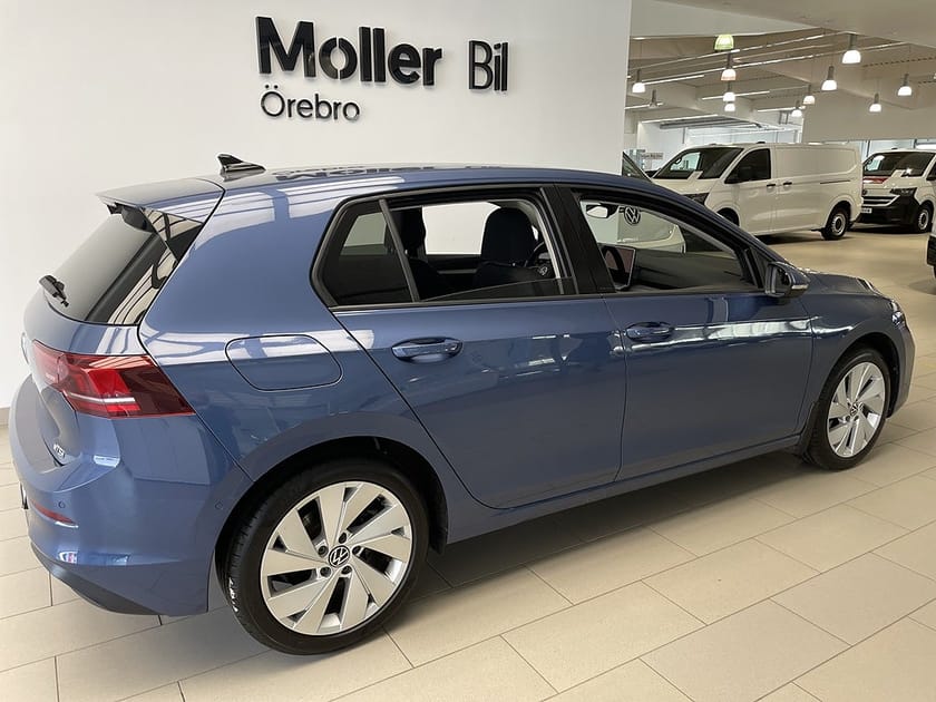 Bild 5 av Volkswagen Golf LIFE 1.5eE TSI 150 HK  DSG|Värmare|B-kamera