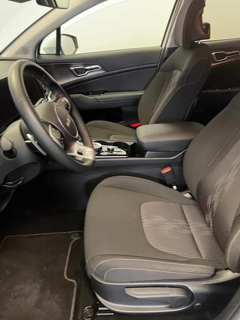 Bild 5 av Kia Sportage PHEV Action / Vinterhjul / Backkamera /