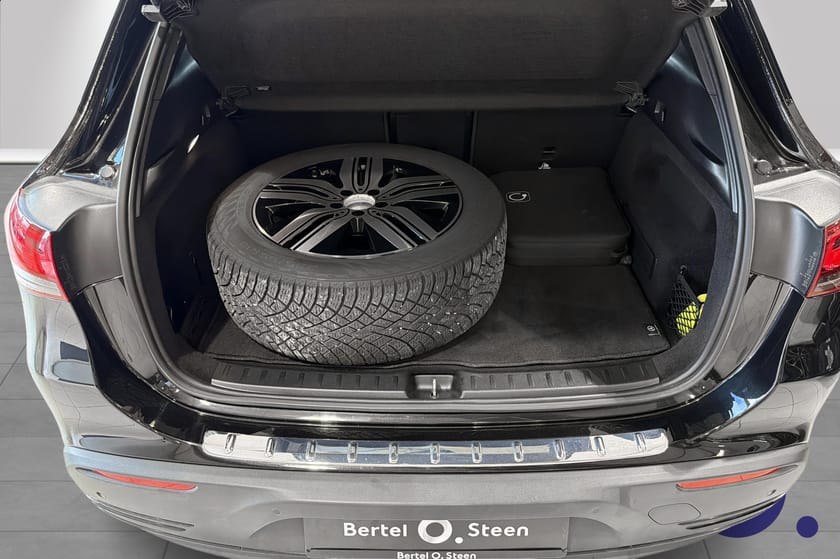 Bilde 5 av Mercedes-Benz EQA 300 4MATIC
