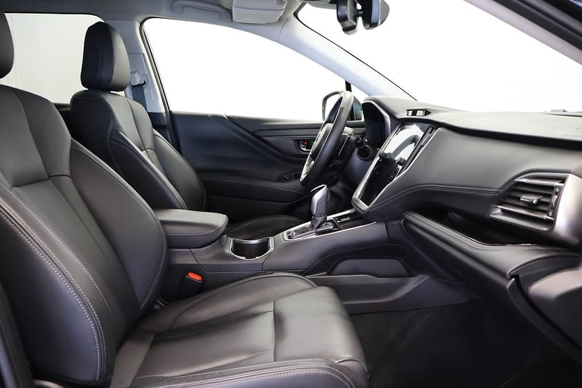 Bild 4 av Subaru Outback 2.5 4WD XFuel Limited Drag / V-Hjul / Skinn / NyServad