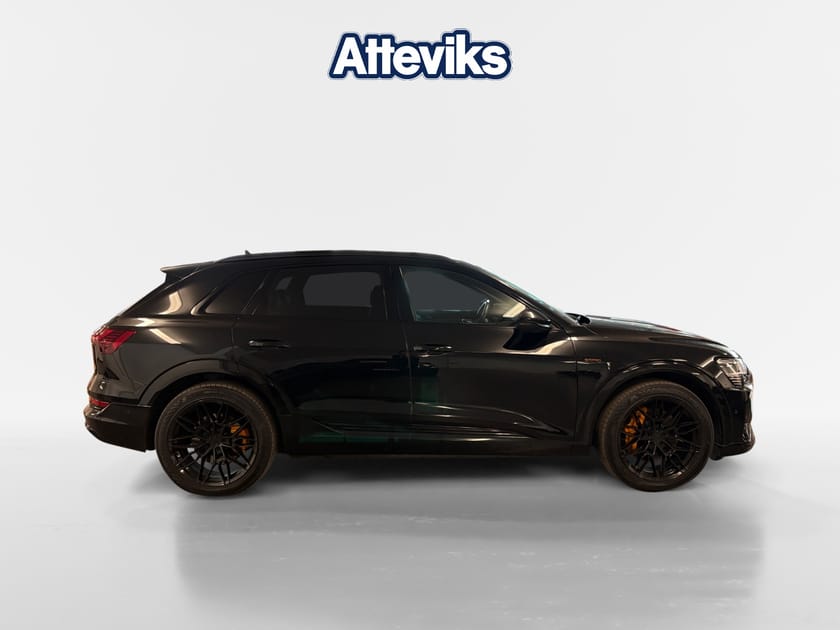 Bild 2 av Audi e-tron 55 quattro S LINE 300,00 KW