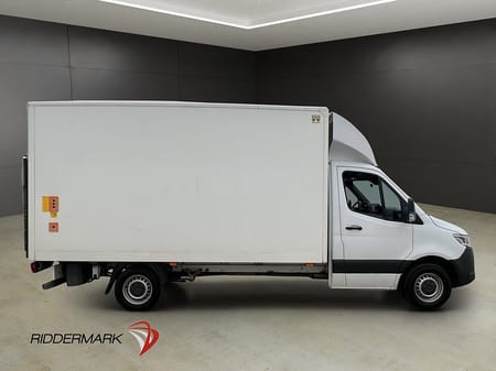 Mercedes-Benz Sprinter 316 CDI Chassi Bakgavellyft Värmare CARPLAY Moms
