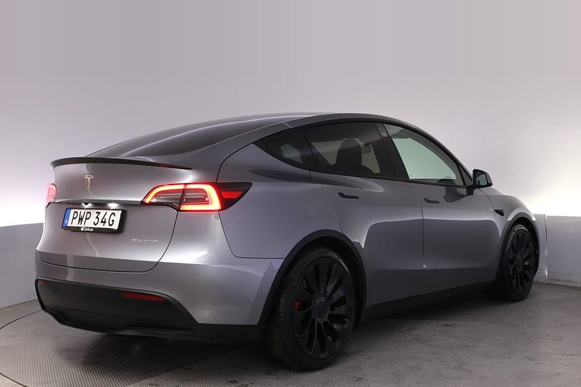 Bild 5 av Tesla Model Y Performance Autopilot Panorama
