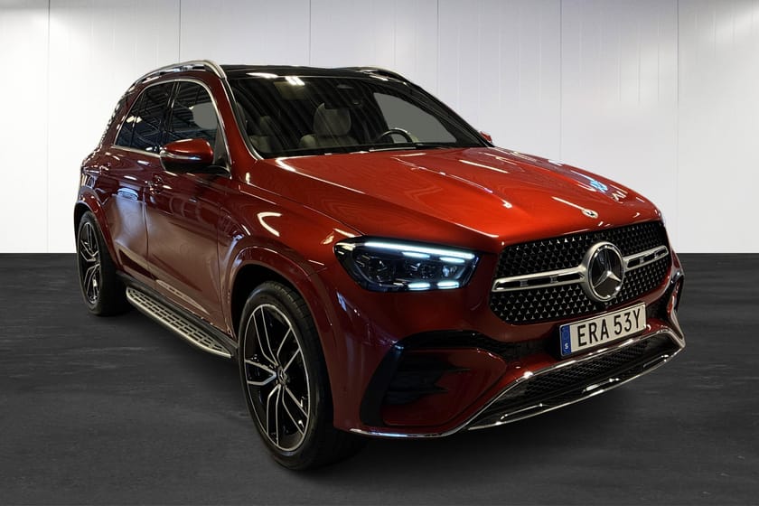 Bild 2 av Mercedes-Benz GLE 350 de 4MATIC 4M SUV  | AMG | Pano | Burmester | Drag | HUD | 360 |