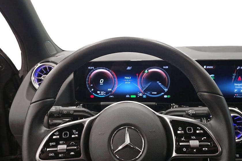 Bild 5 av Mercedes-Benz EQA 300 4MATIC