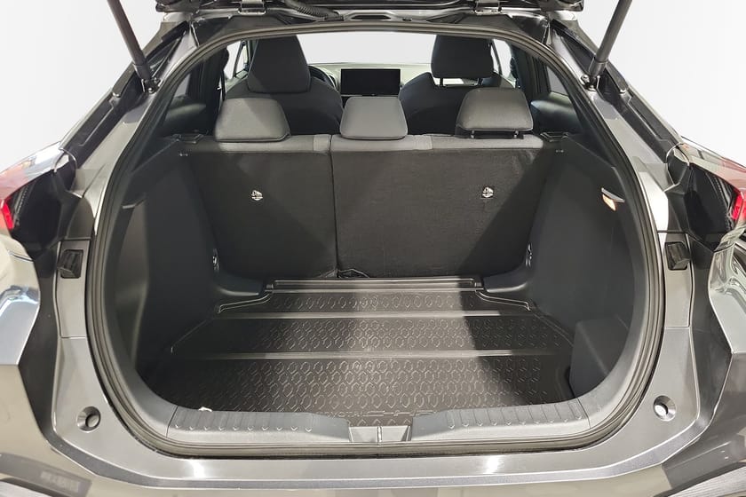 Bild 3 av Toyota C-HR Hybrid AWD-i 2,0 Style Teknikpaket