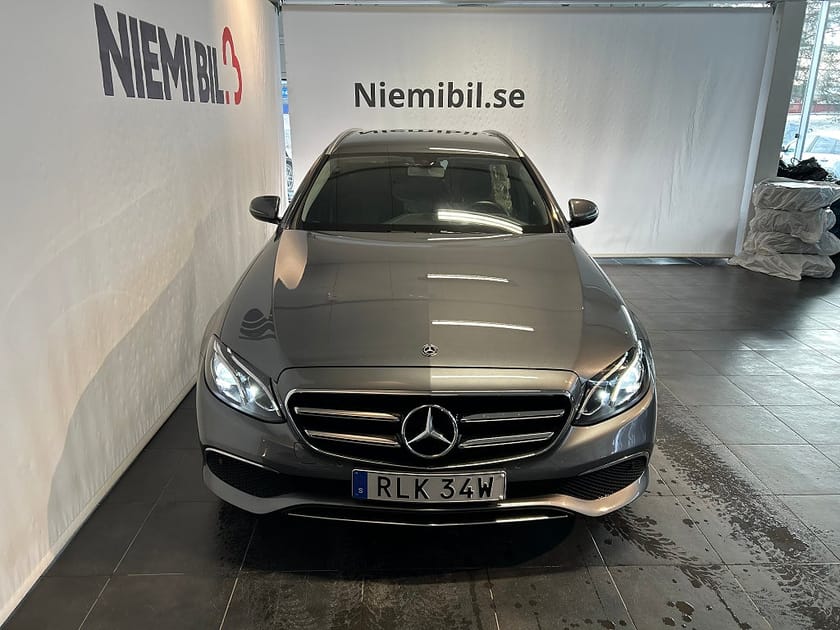 Bild 2 av Mercedes-Benz E 300 de T PLUG-IN