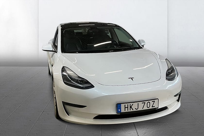 Bild 3 av Tesla Model 3 Long Range AWD Pano Läder Autopilot MOMS 498hk