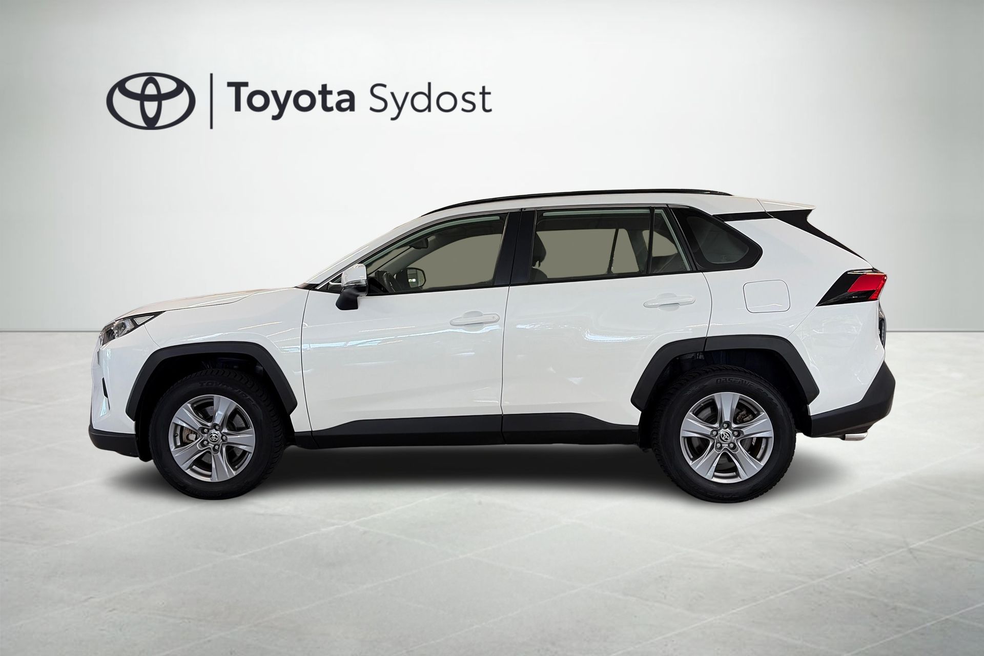 Toyota RAV4 Active komfortpaket AWD-i 2023, bild 4/13