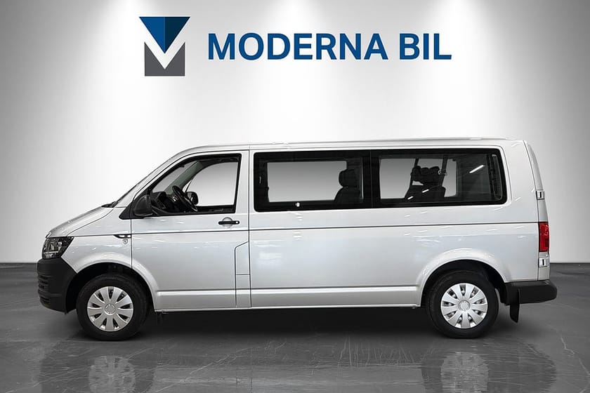 Bild 2 av Volkswagen Caravelle 2.0 TDI 150hk TL Lång 9-sits Dragkrok PDC Nybesiktad