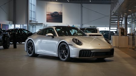 Porsche 911 Carrera GTS