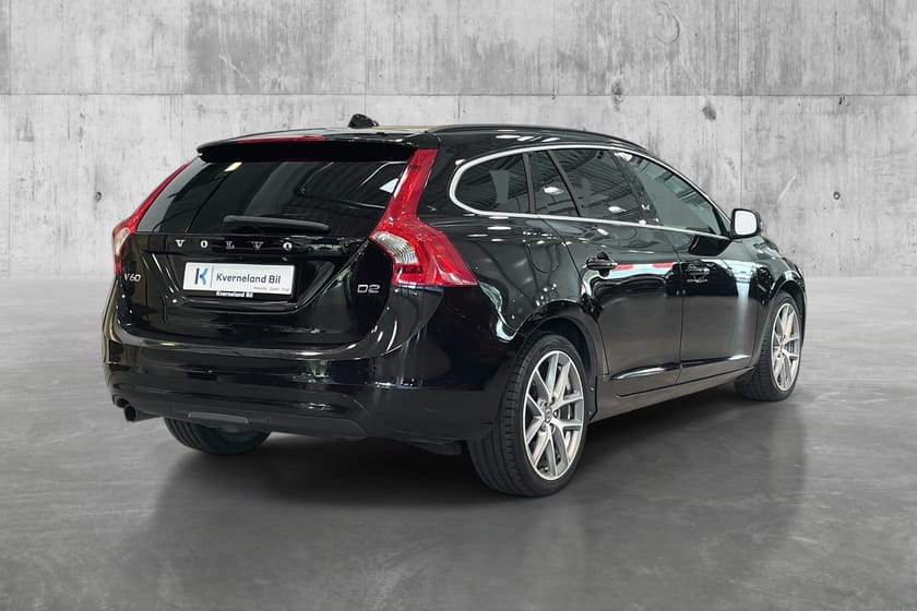 Bilde 5 av Volvo V60 1,6 D2 Momentum Cruise/Kamera/Skinn/Krok