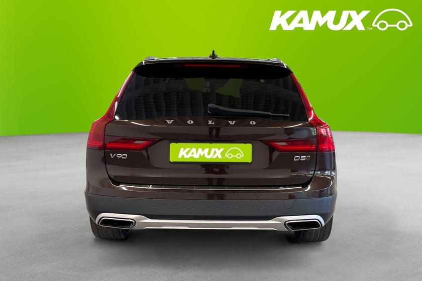Bild 5 av Volvo V90 Cross Country D5 Polestar Opti AWD Inscription Pro Pano Kamera B&W GRILL PÅ KÖPET HuD BLIS Drag