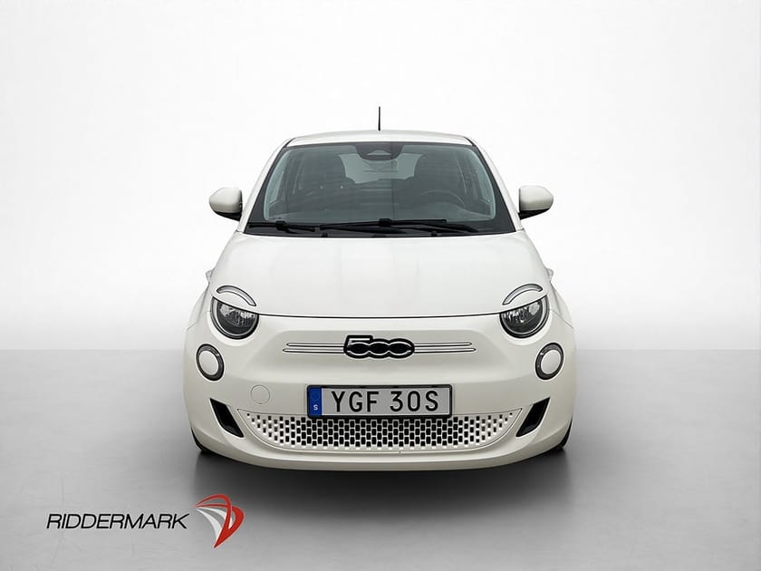 Bild 3 av Fiat 500e 95hk 23.7kWh Farthållare Bluetooth Keyless AC