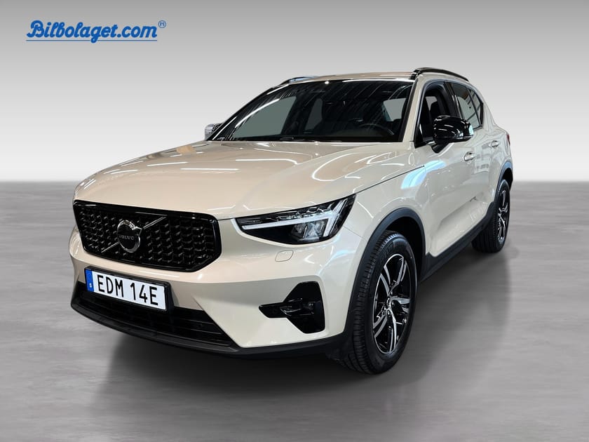 Bild 1 av Volvo XC40 B4 FWD Bensin Plus Dark