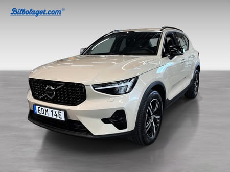 Volvo XC40 B4 FWD Bensin Plus Dark