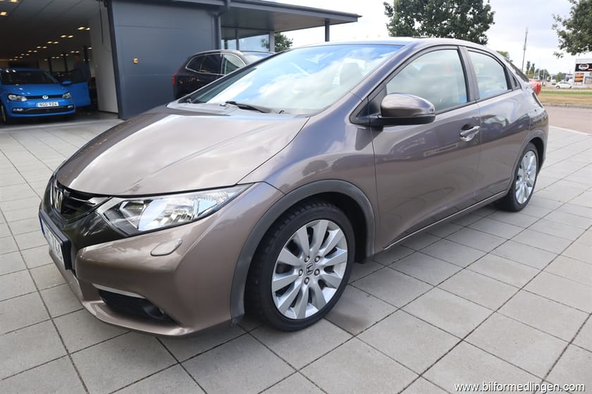Bild 2 av Honda Civic 1.8 16V FWD 142hk Backkamera Svensksåld