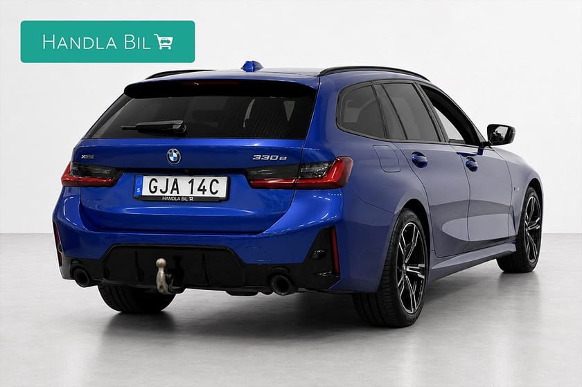 Bild 5 av BMW 330e xDrive Touring M-sport Drag Rattv Värmare AdaptivF 292hk