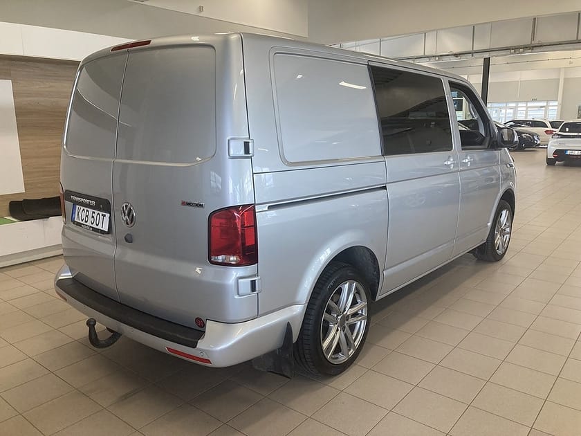 Bild 5 av Volkswagen Transporter Kombi T6 2,0TDI 204HK DSG 4M Drag