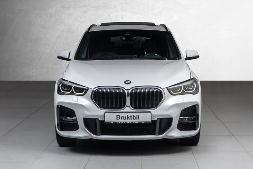 Bilde 4 av BMW X1 xDrive20i XDrive-Tilhengerfeste-Skinn-Glasstak