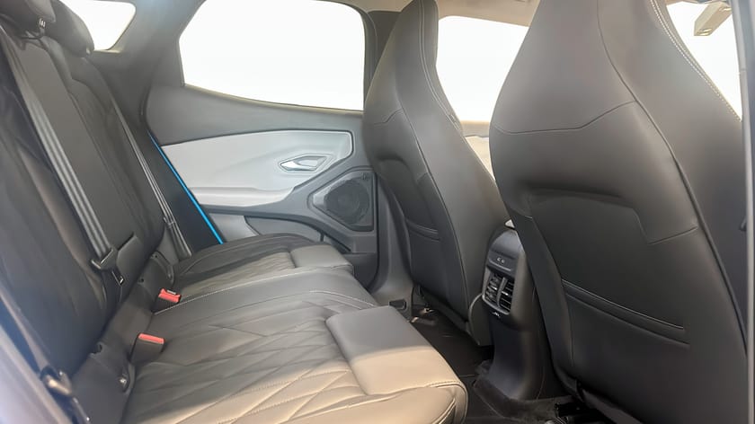 Bild 5 av Ford Explorer EV Extended Range AWD PREMIUM AWD, LONG 340 HK, KAMERA, NYBIL, B&O