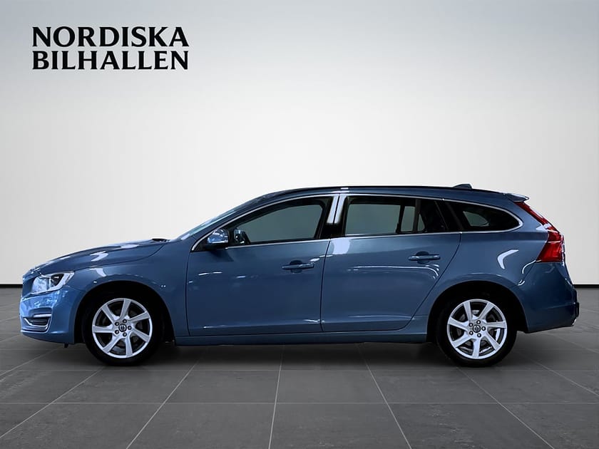 Bild 4 av Volvo V60 D4 Momentum Värmare Dragkrok Bluetooth P-sensorer