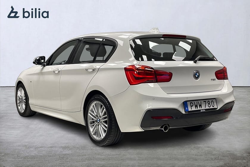 Bild 5 av BMW 118i 5-dörrars-M Sport-Rattvärme-Automat-Läder