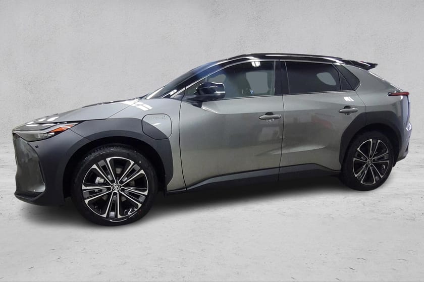 Bilde 2 av Toyota bZ4X AWD Executive - Skinn - Adaptiv cruise - 360 kamera