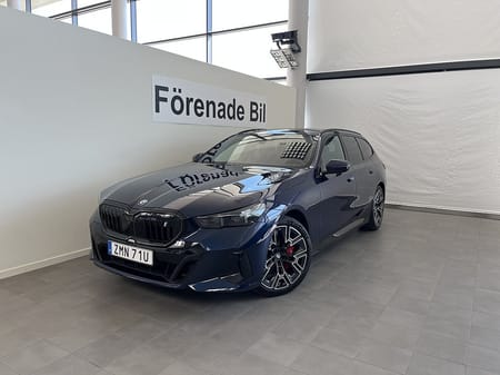 BMW i5 xDrive40 Touring M Sport Pro Drag H/K 20" Rattvärme