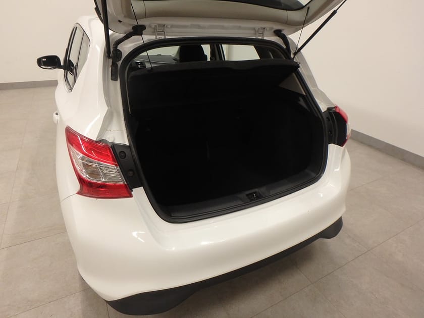 Bild 4 av Nissan Pulsar 1.2 DIG-T XTRONIC-CVT Euro 5