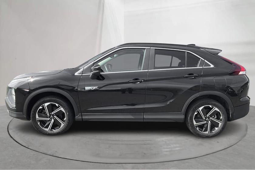Bild 2 av Mitsubishi Eclipse Cross PHEV 2.4 4WD (185hk) Backkamera Drag