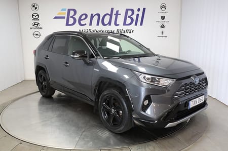 Toyota RAV4 Hybrid AWD-i E-CVT Style | Drag | Kupévärmare |