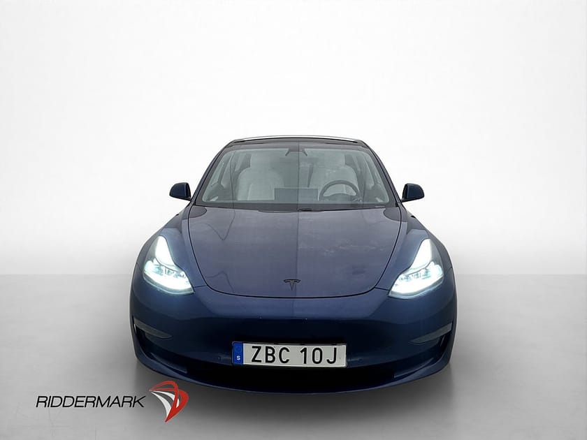 Bild 3 av Tesla Model 3 Long Range AWD 440hk Kamera Pano Svensksåld