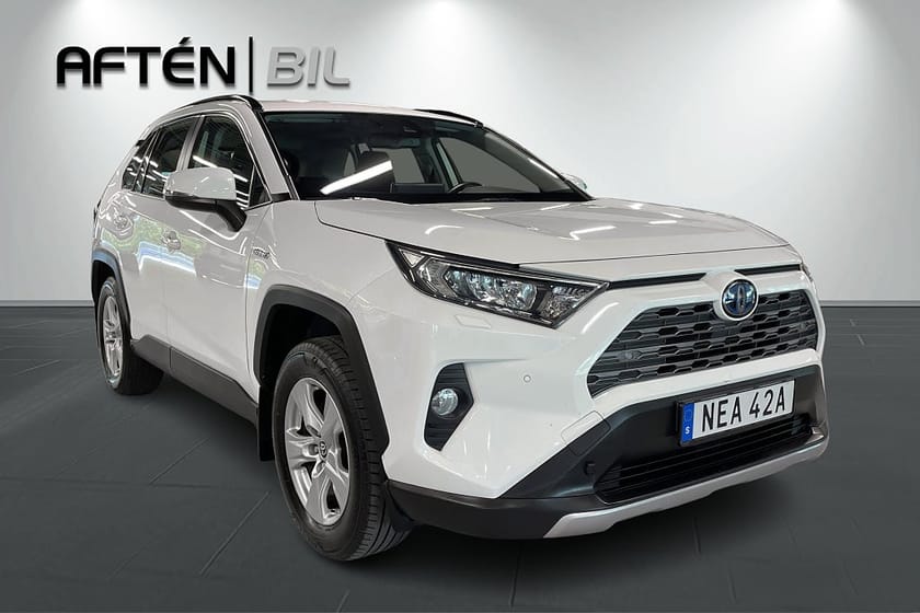 Bild 4 av Toyota RAV4 Hybrid AWD-i Active 222hk - Dragkrok, Motorvärmare
