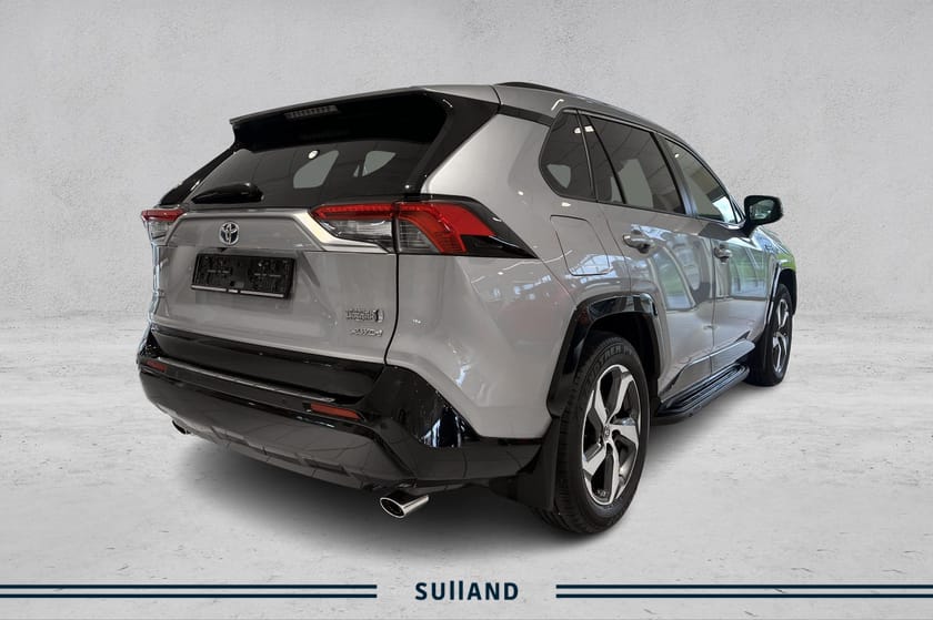 Bilde 5 av Toyota RAV4 Plug-in Hybrid Active Tech / AWD / Oppvarmet ratt / Hengerfeste