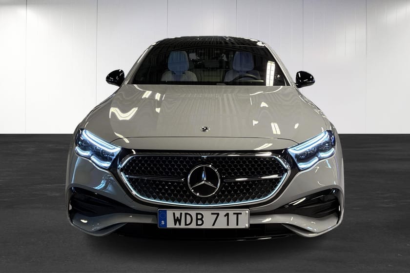 Bild 5 av Mercedes-Benz E 300 de 4MATIC 4M | AMG | Advanced Edition | 360 | Burmester | Pano | Nightpaket